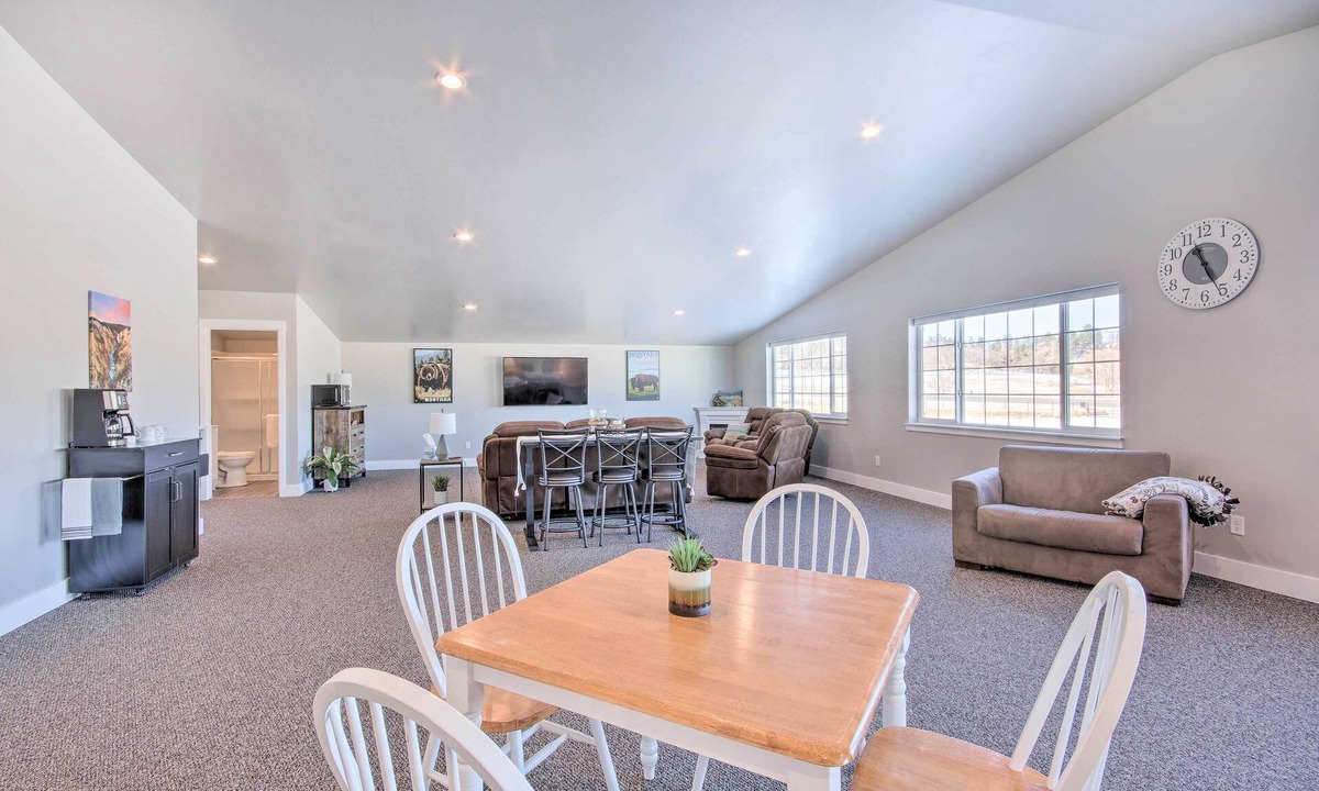 Boyd Apartment | Joliet Studio < 36 Mi to Red Lodge Mountain!