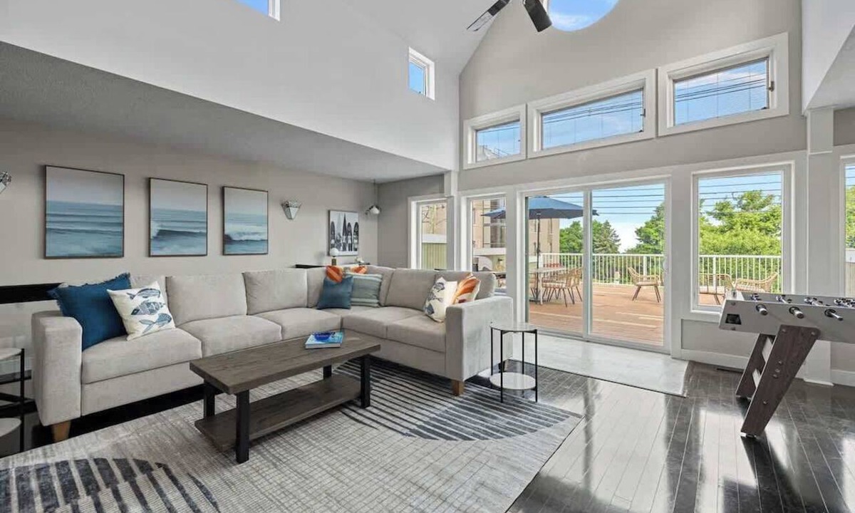 Saint Joseph Condo | Juniper Presents: City Surf Loft-Wlk to Silver Beach, Shops & Dining