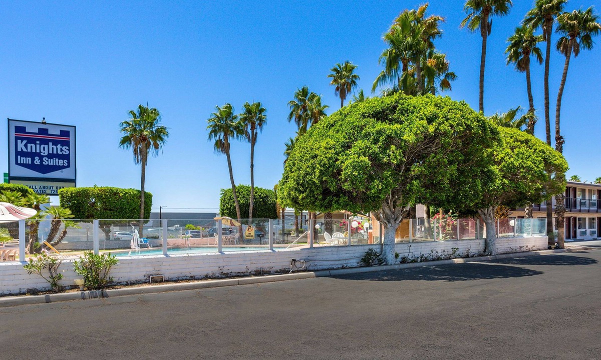 Yuma Hotel | Knights Inn Yuma