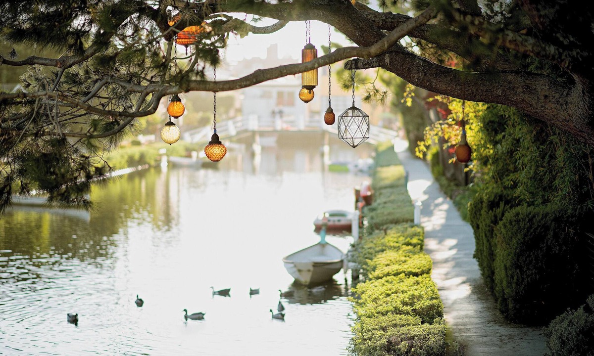 Kenton House | Known as the City of Roses and Beertown and home!