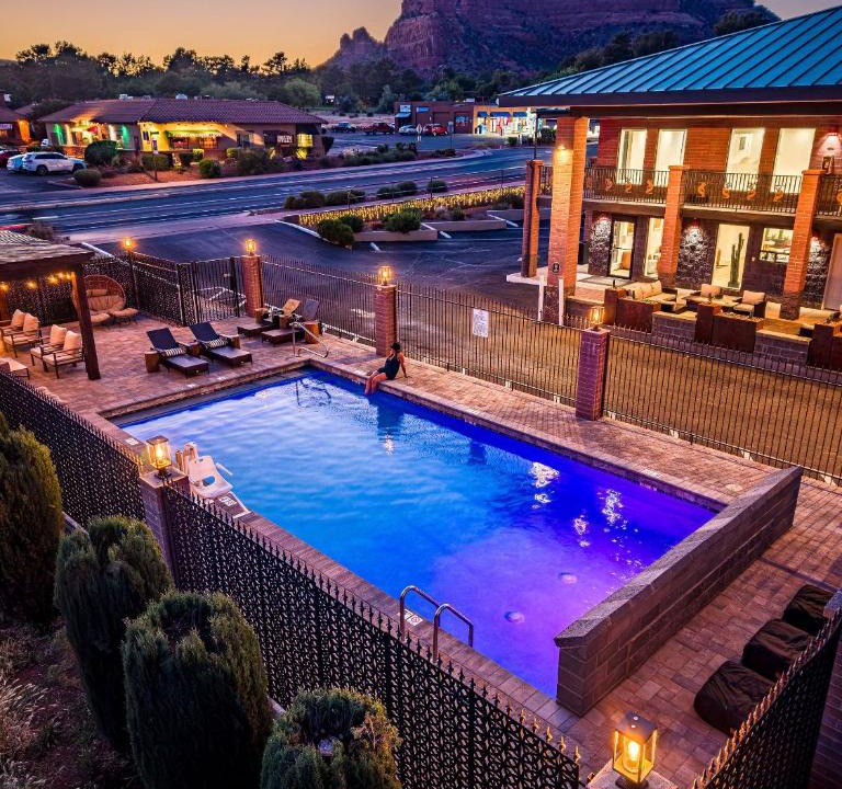 Oak Creek Hotel | Kokopelli Inn Sedona, Trademark Collection by Wyndham