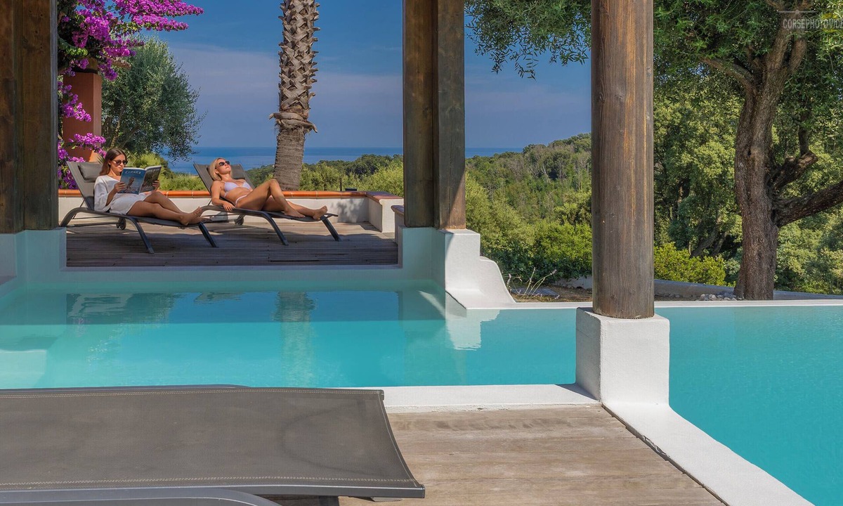 Valle-de-Campoloro House | La Ty Kaz – Cocon entre mer, maquis et piscine en Costa Verde