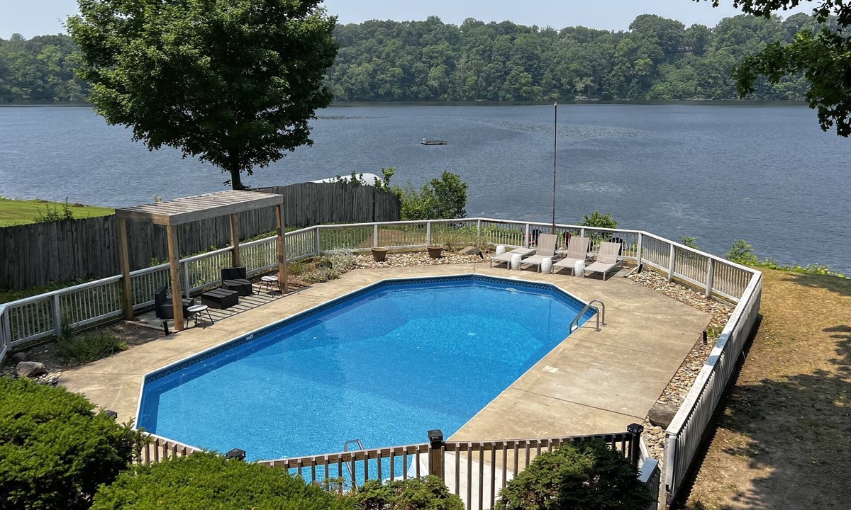 Berrien Springs House | Lake House Retreat w/Heated Pool