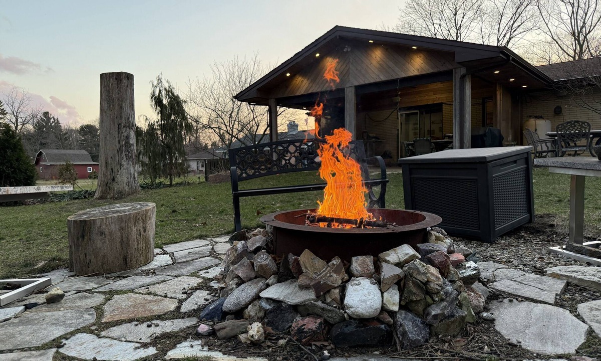 Benton Harbor House | Lake Michigan Getaway + Covered Patio + Game Room