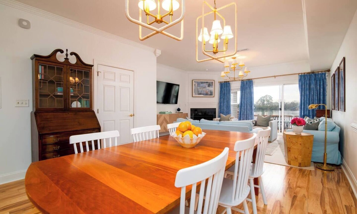 North Charleston House | Lakeside Landing Spacious Comfort Near Downtown