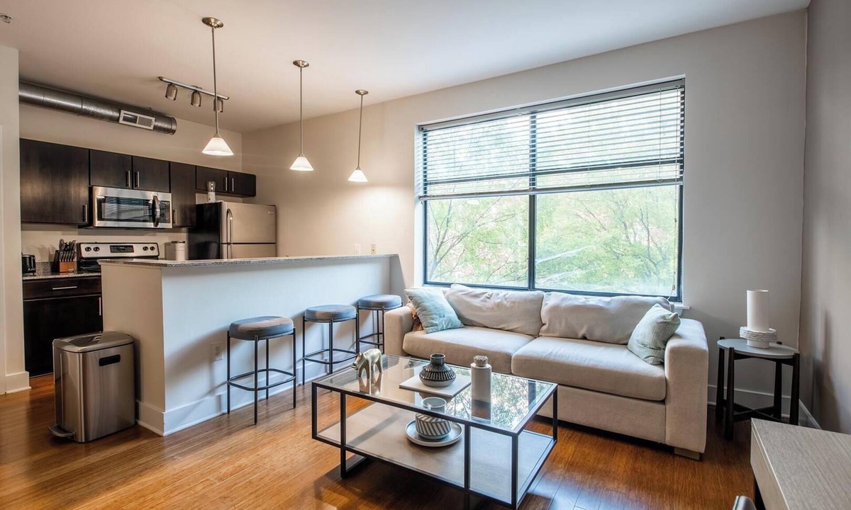 Church Hill Apartment | Landing | Amazing 1BD, Pool, Rooftop Lounge