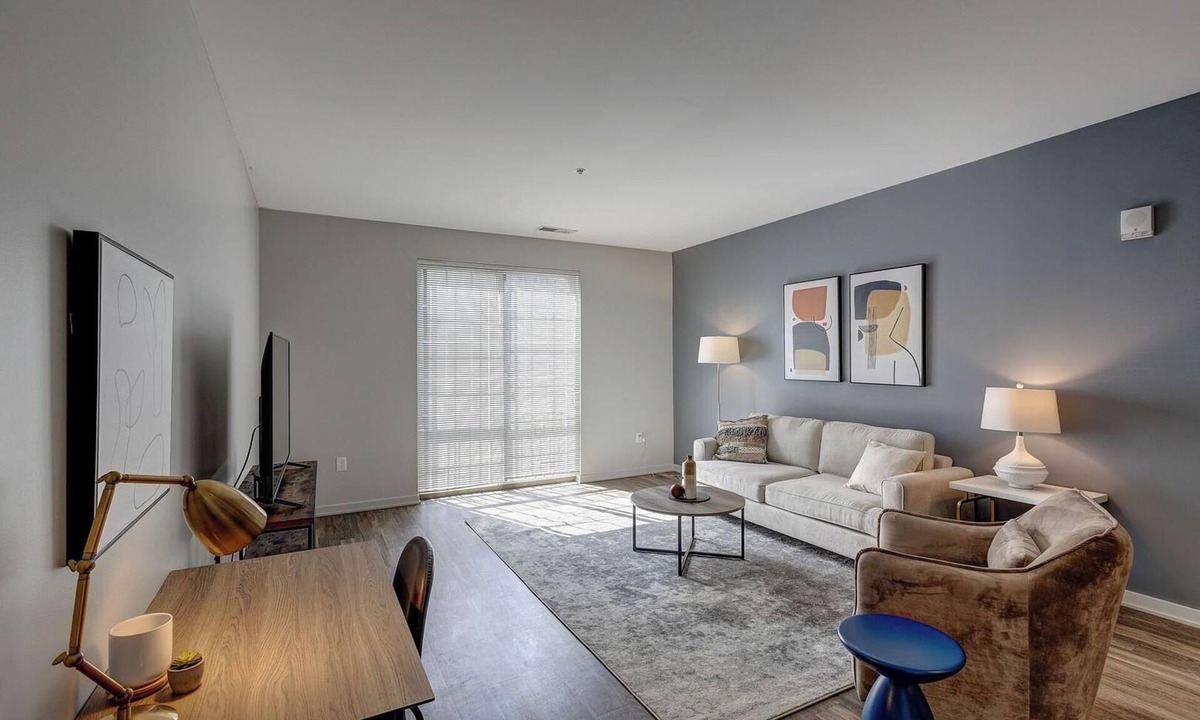 Grove City Apartment | Landing | Modern 1BD, Gym, Yoga Studio