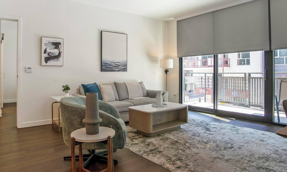 Downtown Tucson Apartment | Landing | Modern 2BD, Clubhouse, Courtyard
