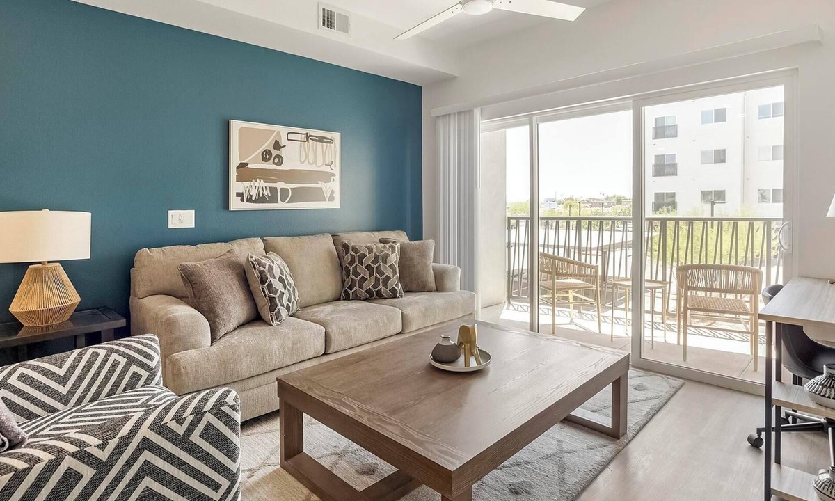 North Mountain Apartment | Landing | Spectacular 2BD, Pool, Gym