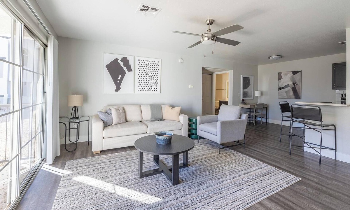Greenbell Apartment | Landing | Spectacular 2BD, Gym, Pool