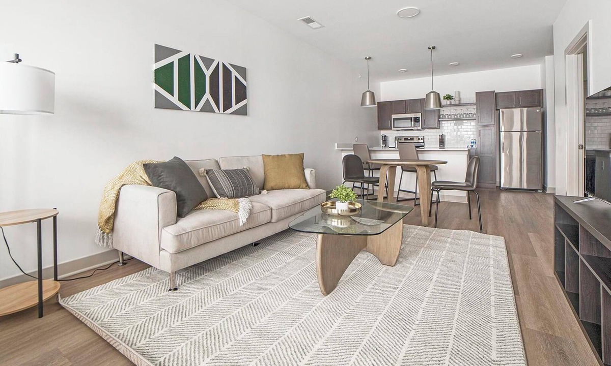 McCordsville Apartment | Landing | Stunning 1BD, Gym, Pool
