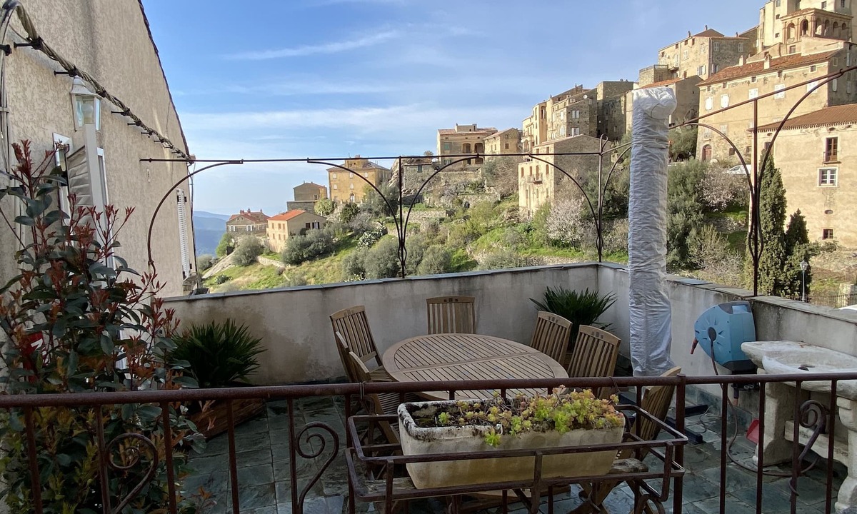 Lama House | Large house in medieval village between sea and mountains with panoramic view