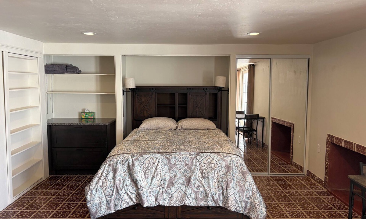 Tucson House | Large, well equipped Studio with Queen Bed and new bathroom.