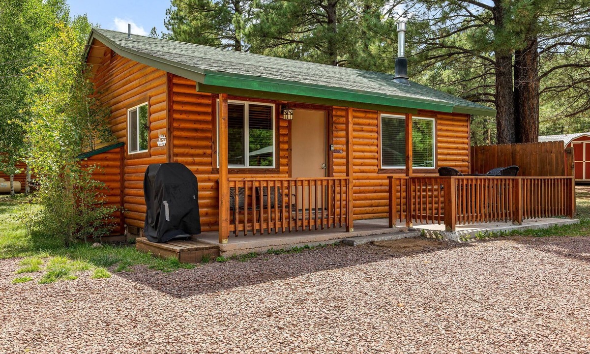 Greer Cabin | Lazy Trout Willow Cabin