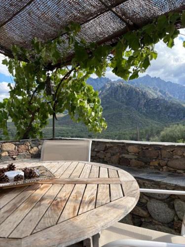 Moltifao Apartment | Le CAPU BIANCU-LOCATION AVEC VUE PROCHE DES GORGES DE L ASCO ENTRE MER ET MONTAGNE