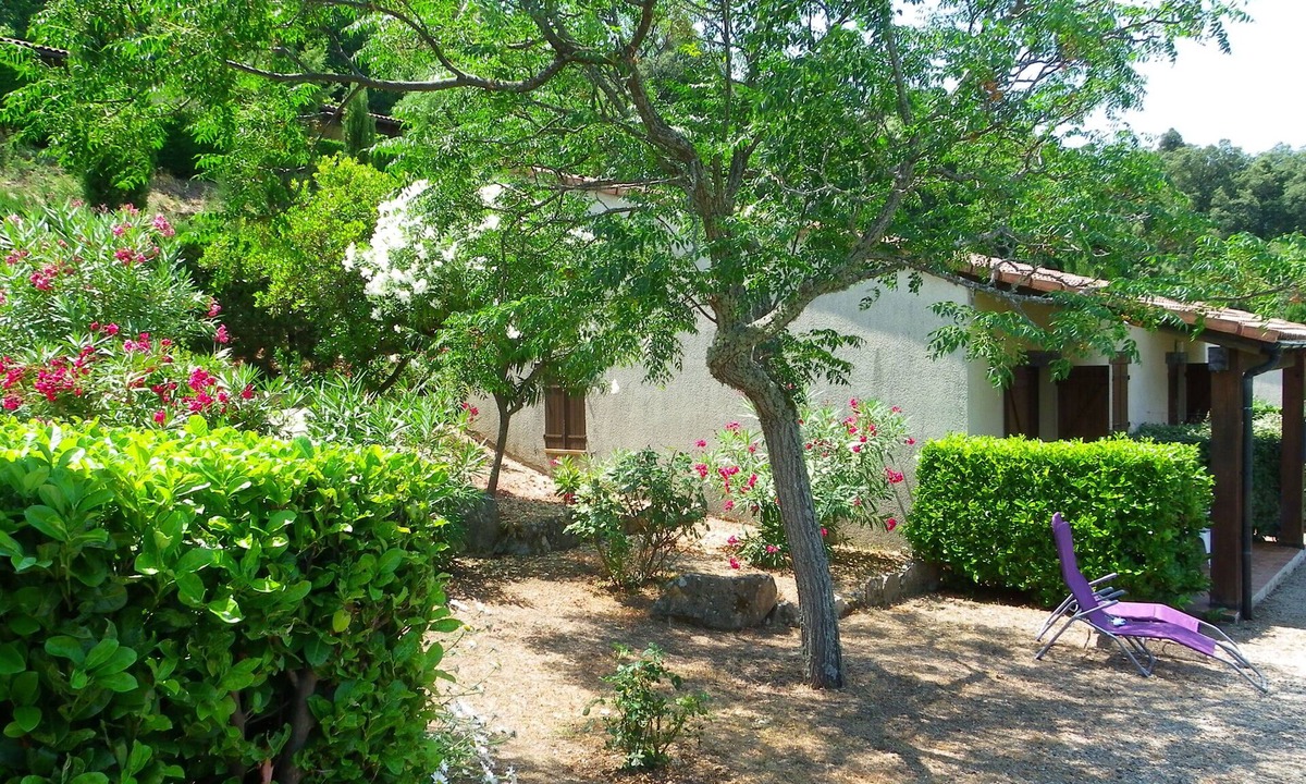 Vico House | LES BALCONS DE LA CHIUSA House 8 persons 4 bedrooms VICO 13 km from the beach