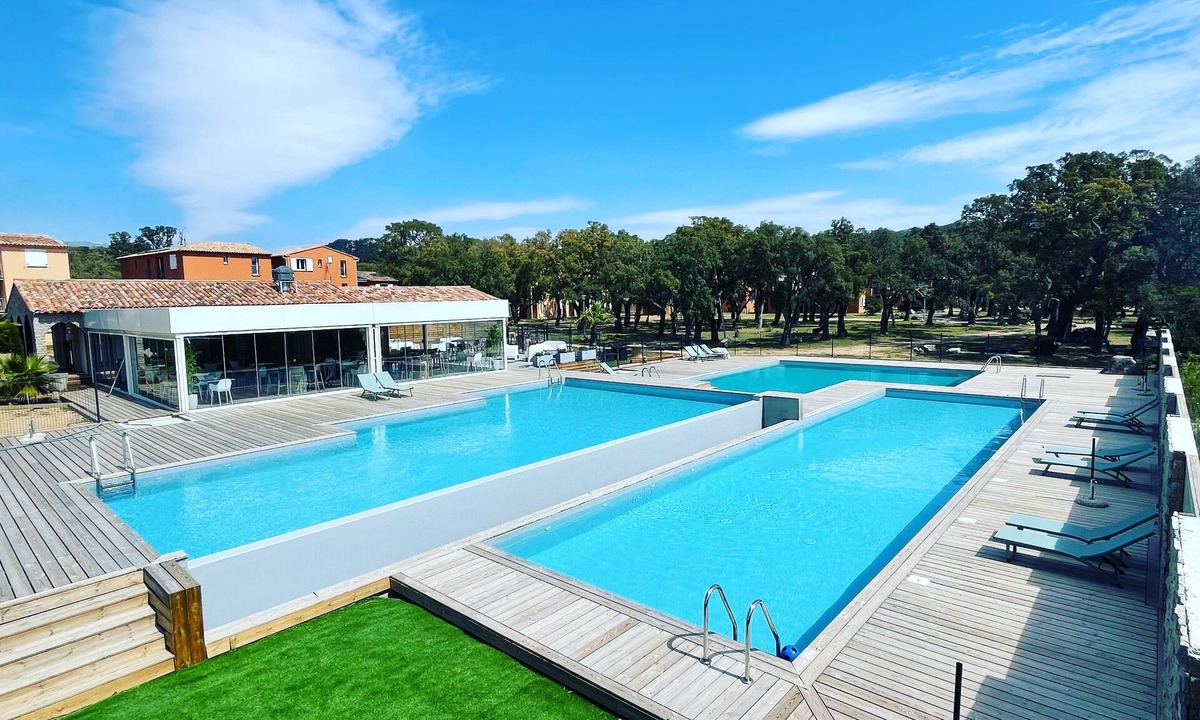 Lecci Apartment | les hameaux de saint cyprien