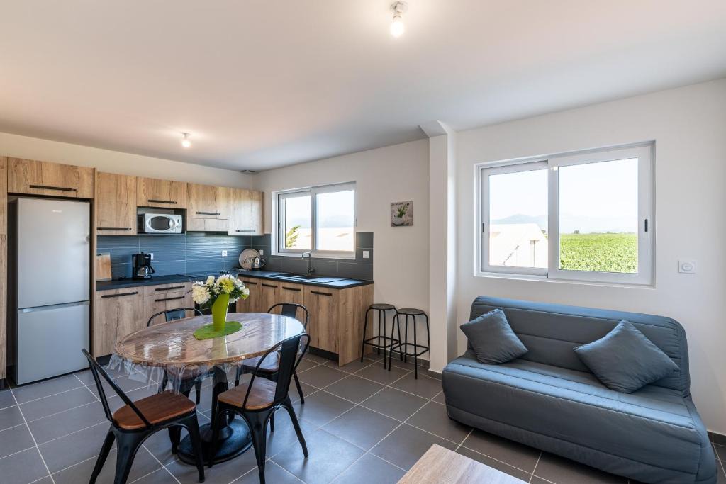 Tallone Apartment | Les Terres Rouges