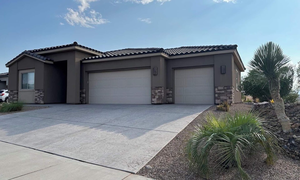 Mesquite House | Limewood Oasis Retreat by Mesquite Vacation Rental: Dog Friendly with $510 in free daily activities