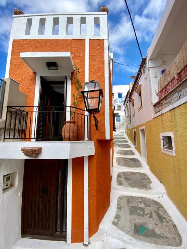 Ioulida Apartment | Lion House II