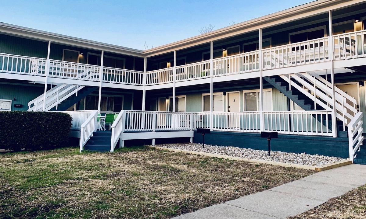 Willoughby Spit Condo | Little Bay Hideaway - 4 (Monthly Rentals Available)
