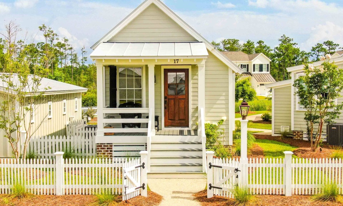 Oriental Cottage | Little Pearl - Pet Friendly Cottage in River Dunes