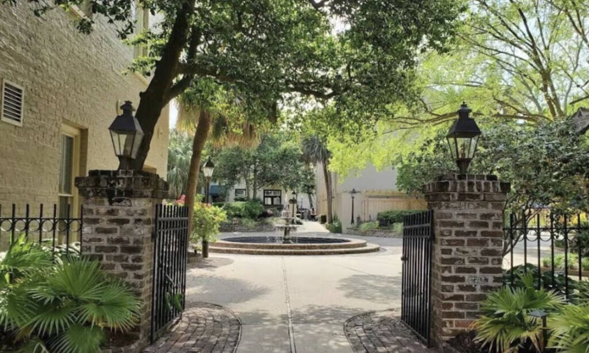 French Quarter Apartment | Lodge Alley Inn - Studio