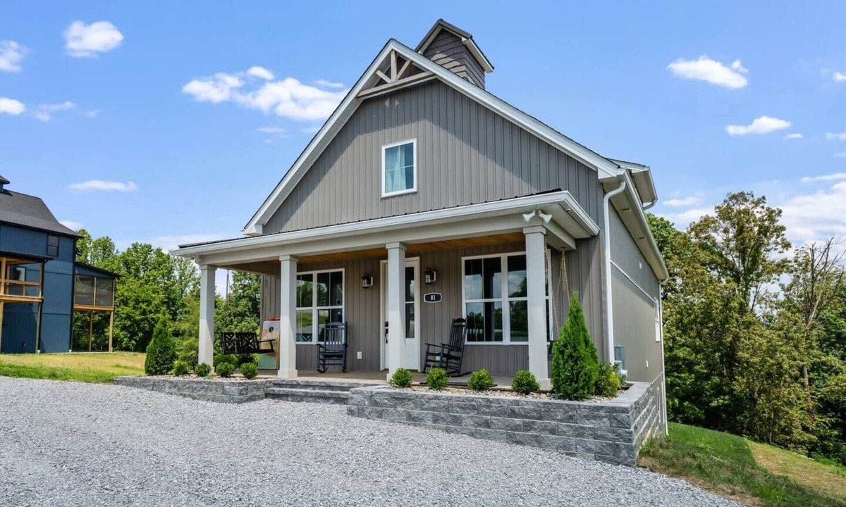 Clarkson House | Lot 13 Luxury Lake Getaway | Sleeps 12