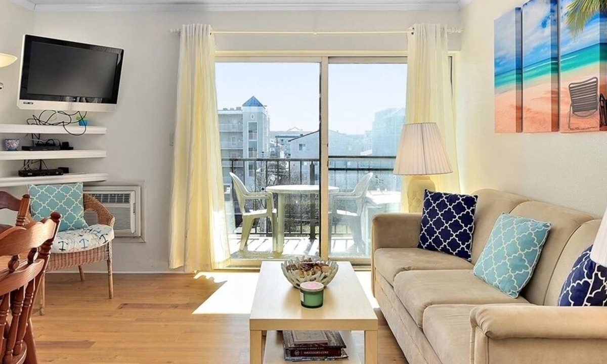 Midtown Ocean City Condo | Lovely 1-bedroom condo with free WiFi, cute coastal decor, and an outdoor pool located midtown and just steps to the beach!
