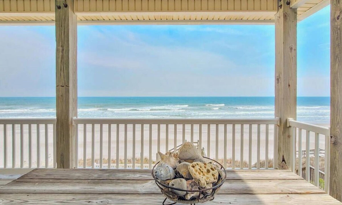 Surf City House | Lucky Enough – Pets Welcome, Ocean Views Included
