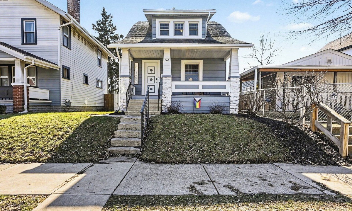 West Columbus House | Luxe 2BR Franklinton - Private Patio - 2Car Garage