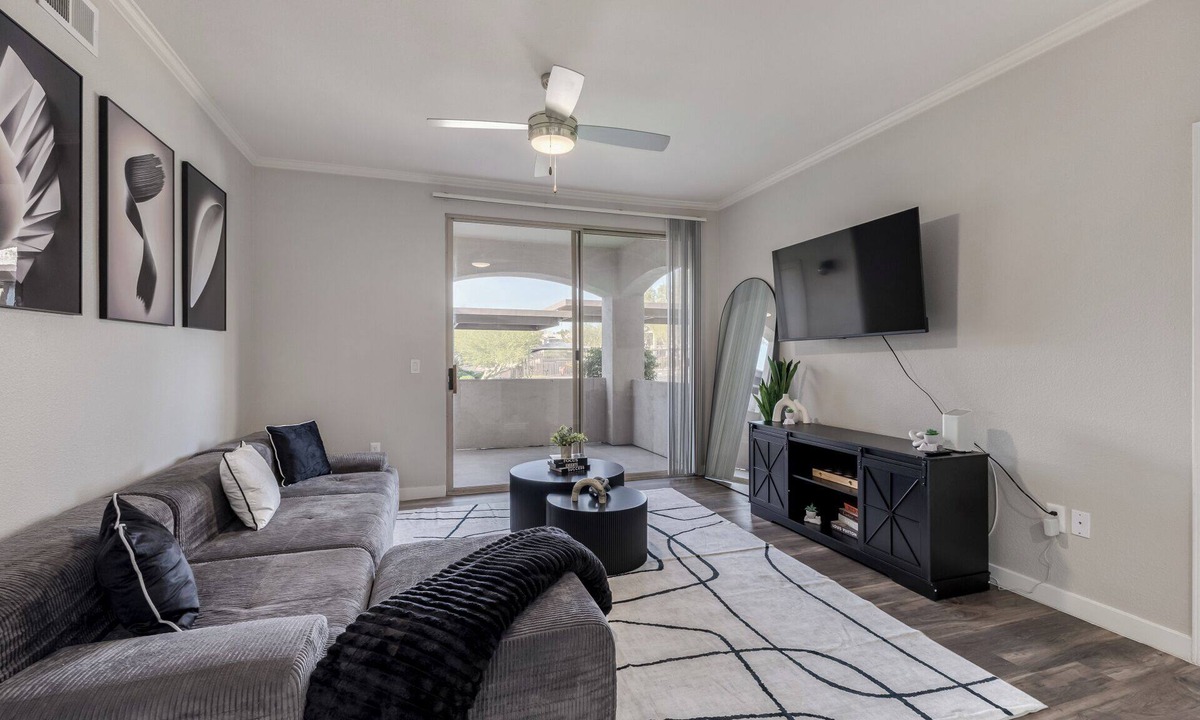 McDowell Mountain Apartments Apartment | Luxury 2-bedroom Condo with AC in lovely Scottsdale