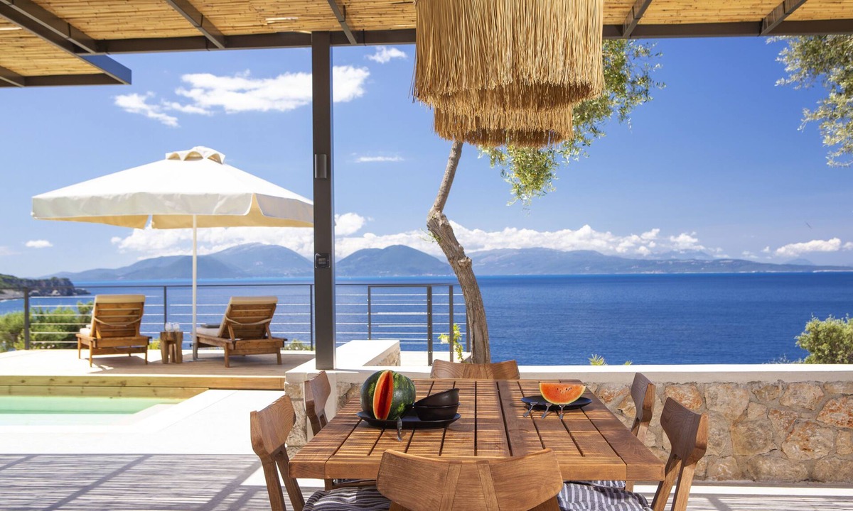 Evgiros Villa | LUXURY BEACH VILLA private pool sea views 50M FROM THE AMMOUSSA BEACH