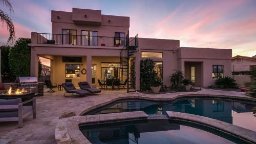 Fountain Hills House | Luxury Contemporary Sanctuary w Pool and Views