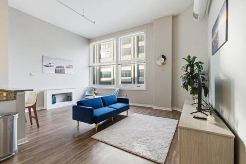 Mile Square Apartment | Luxury Downtown Cityview Suite Skywalk Access and Free Garage Parking
