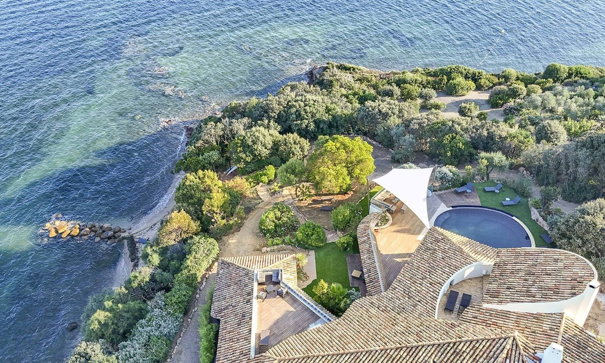 Porto-Vecchio Villa | Luxury Villa with private beach and splendid pool on Sea Front