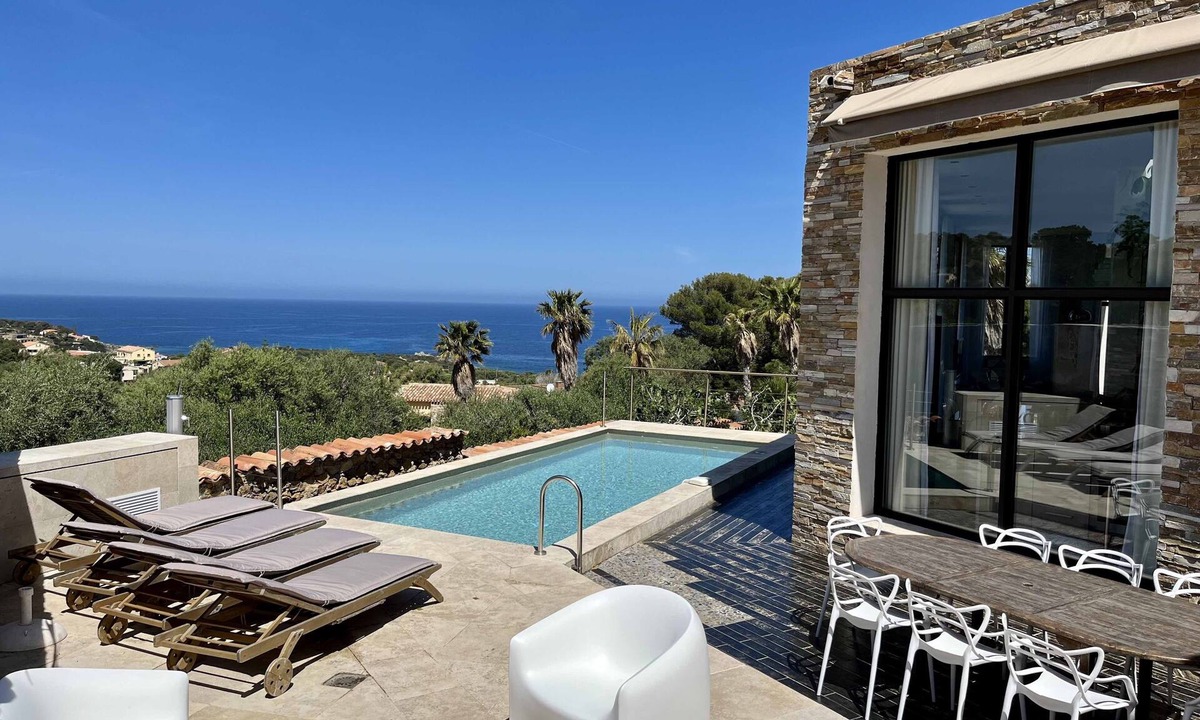 Marine de Davia Villa | Magnificent architect-designed villa - Heated pool - Panoramic sea view