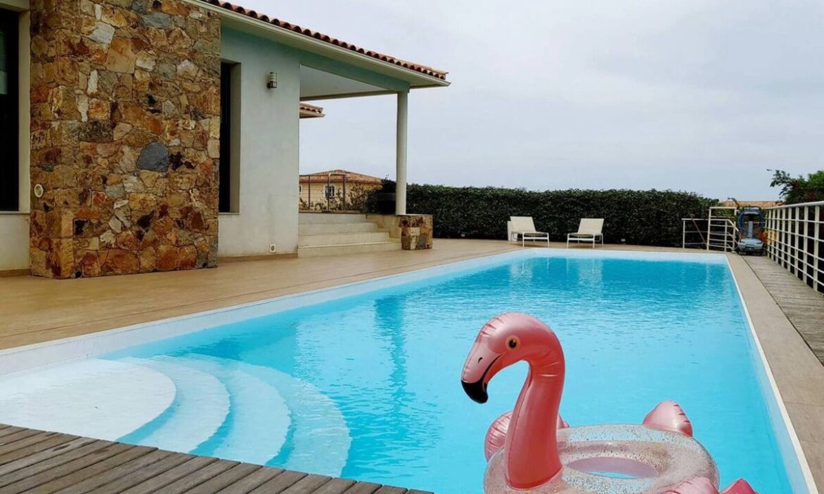 Solenzara House | Magnificent villa with sea view and swimming pool