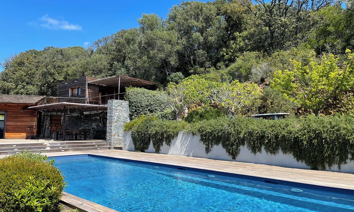 Porto-Vecchio House | Magnificent villa with sea and mountain views in Porto-Vecchio