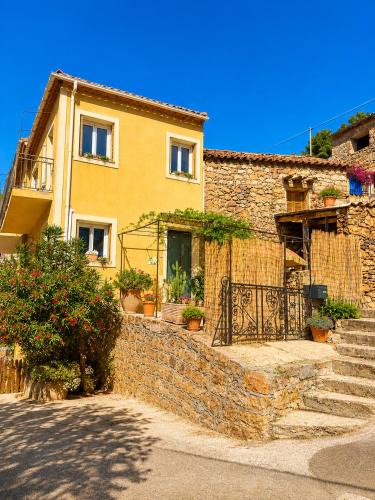 Serriera House | Maison au coeur du village, Mare e Monti