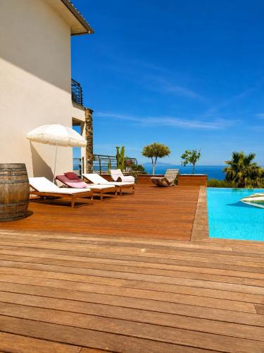 Bastia Villa | maison maeva avec piscine et vue mer