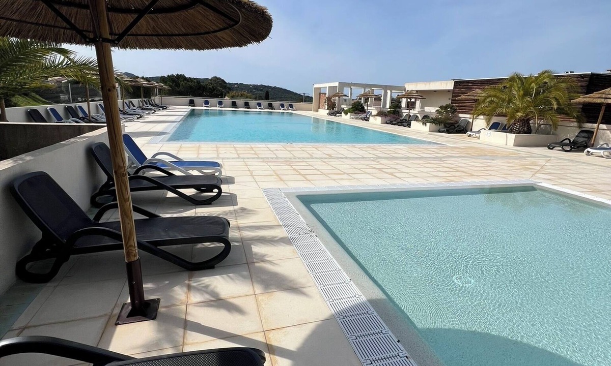 Lozari House | MAISONNETTE AZURU SEA VIEW NEAR ILE ROUSSE