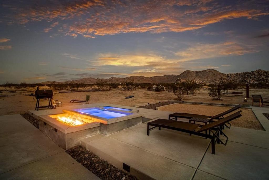 Panorama Heights House | Marbella Lane - Moon Designer Home close to JTNP