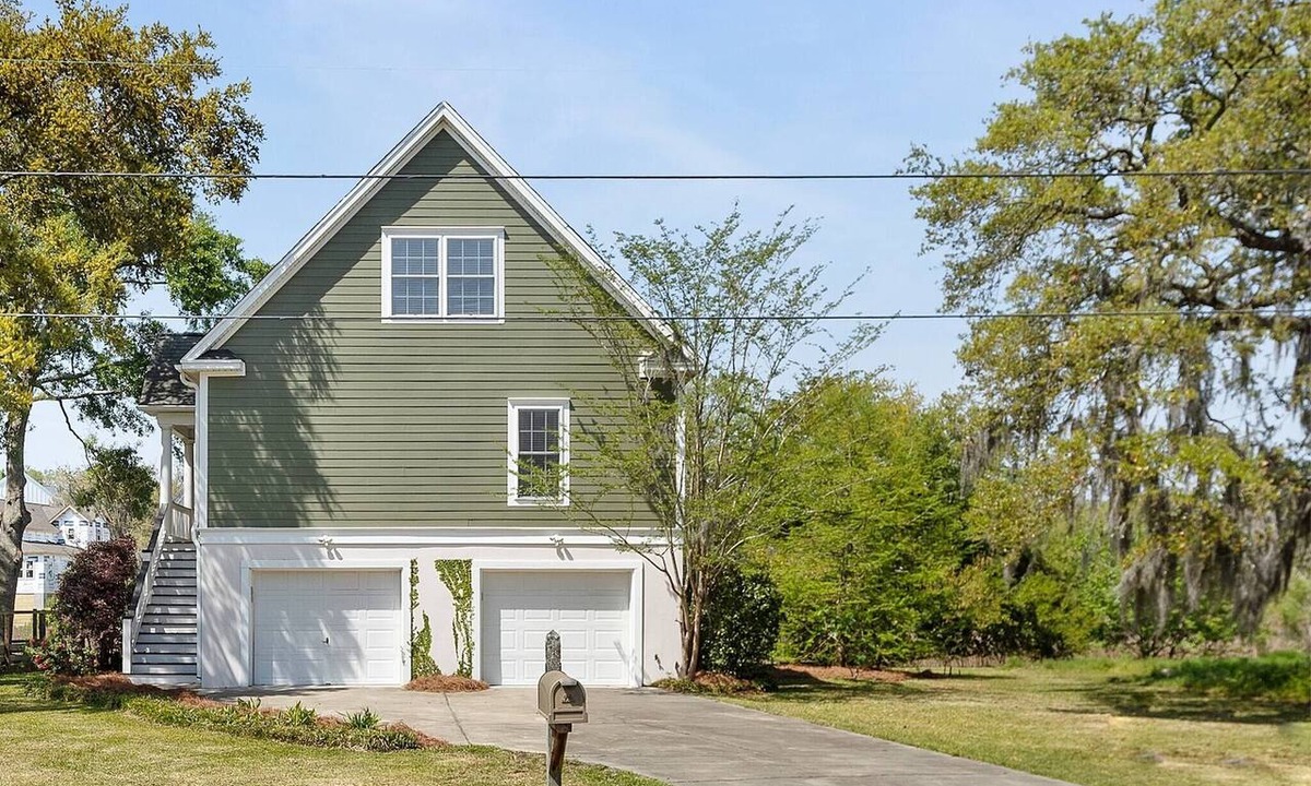 North Charleston House | ✰ MARSH VIEW - CHARMING 3BR/2.5BA - BIKES/KAYAKS ✰