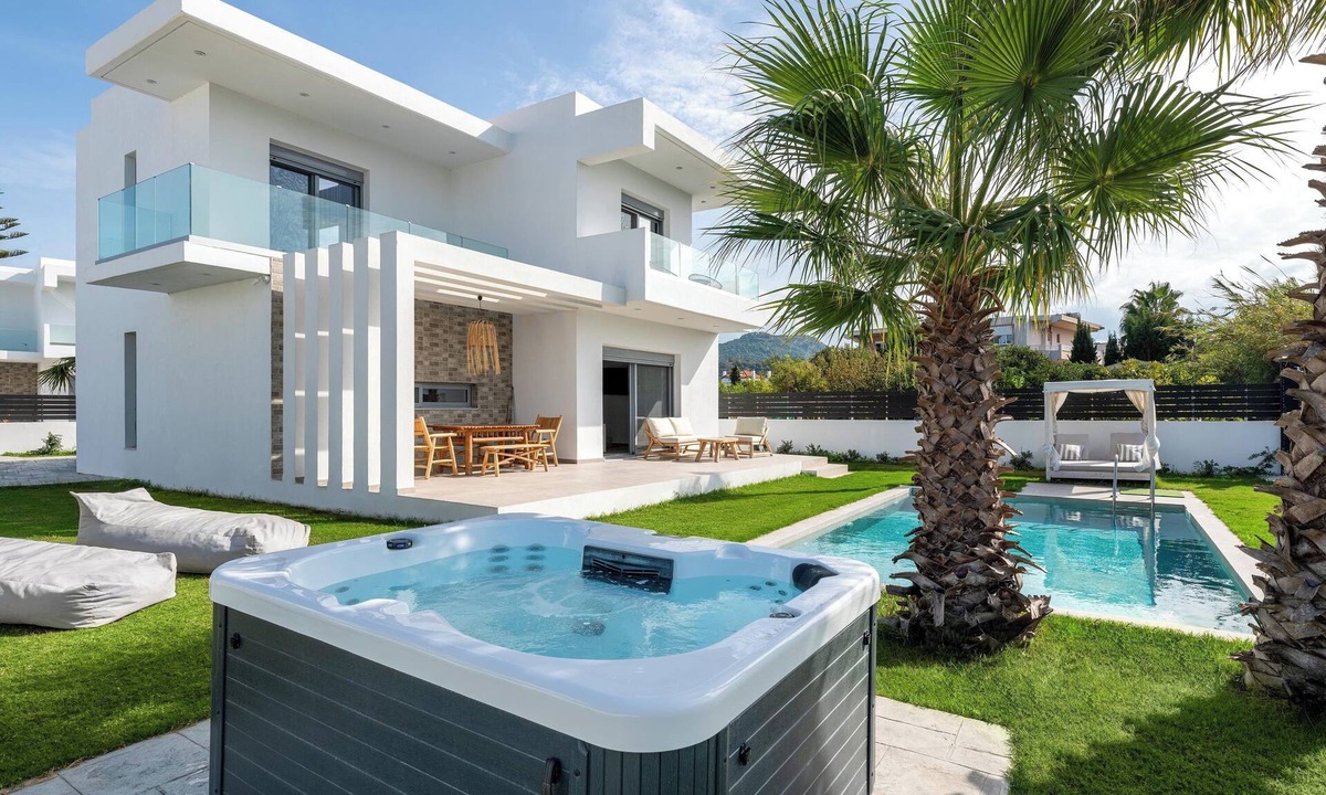 Petaloudes Villa | Martini Villas - Rosemary in Kremasti