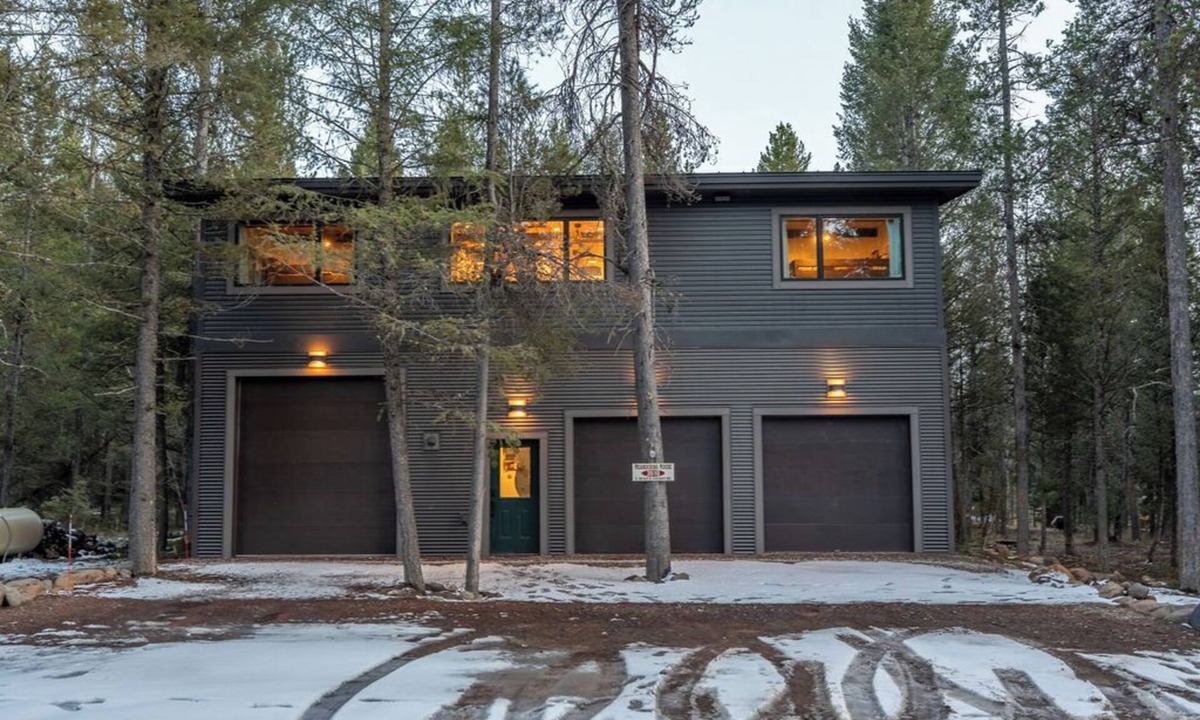 Island Park Cabin | Meandering Moose - Sleeps 8, Game Room, Near Yellowstone