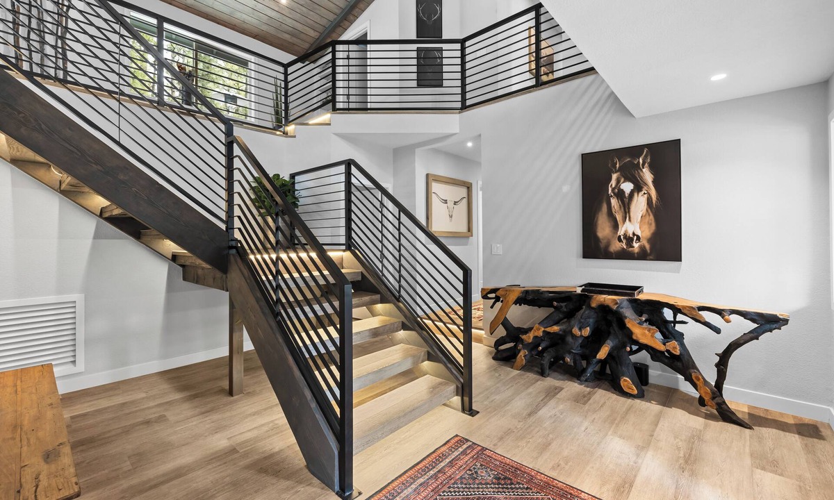 Flagstaff House | Memories and Luxury at Pine Ridge Retreat