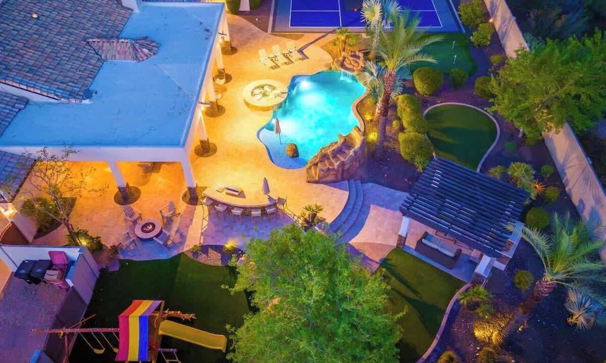 Central Scottsdale House | Million$ MiniResort+WaterSlide+PickleBall+Golf+Spa