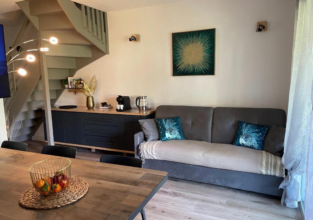 Cala Rossa Apartment | Mini Villa T4 duplex dans résidence hôtelière Fiori di Cala Rossa superbement arborée rénovée en 2023 - chez Anne avec piscine chauffée