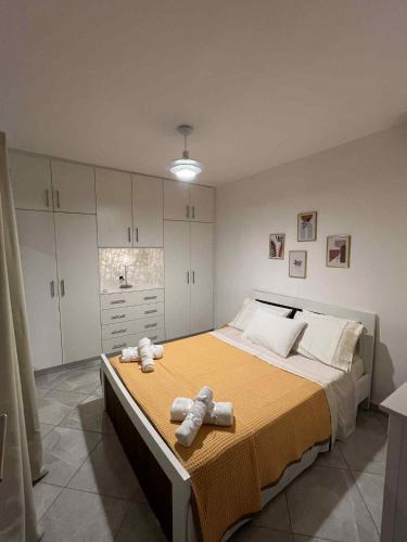 Kropia Apartment | Minimal Above In Karelas